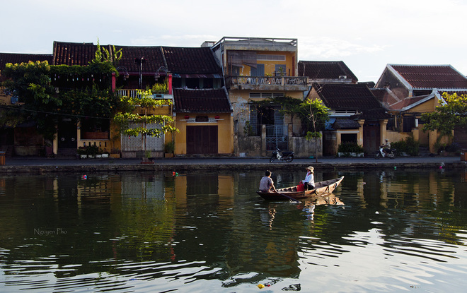 The mild beauty of Hoi An ancient quarter